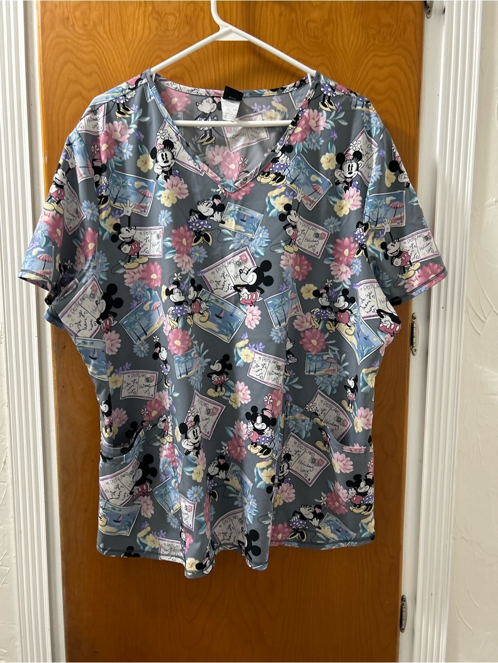Women’s Gray Minnie/Mickey Mouse Print Scrub Top